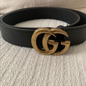 Black brass buckle belt sz M